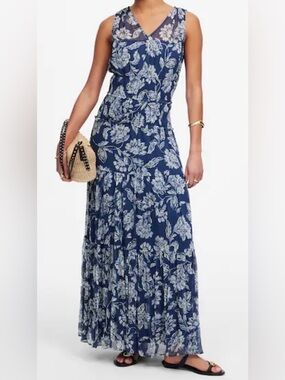 Madewell Sheer V-Neck Maxi Dress in Saylor Floral Navy Size 6